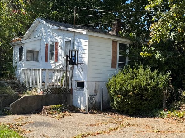 260 Birmingham Street, Bridgeport CT 06606