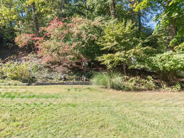 28 Old Trolley Way, Norwalk CT 06853