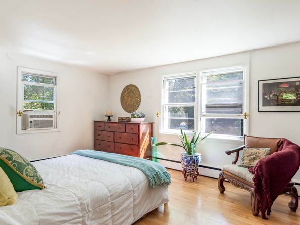 28 Old Trolley Way, Norwalk CT 06853