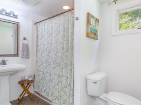 28 Old Trolley Way, Norwalk CT 06853