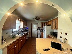 142 Palm Street, Bridgeport CT 06610