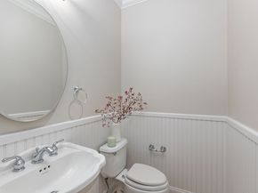 160 Glenbrook Road 3D, Stamford CT 06902