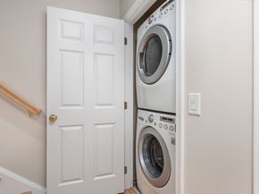 160 Glenbrook Road 3D, Stamford CT 06902