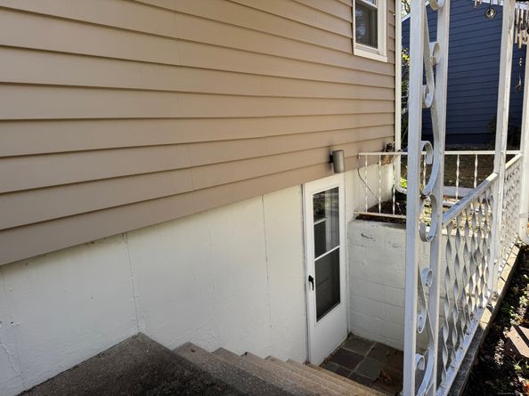 7 Tilden Road, Danbury CT 06810