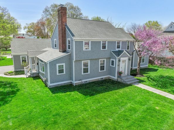 357 Oldfield Road, Fairfield CT 06824