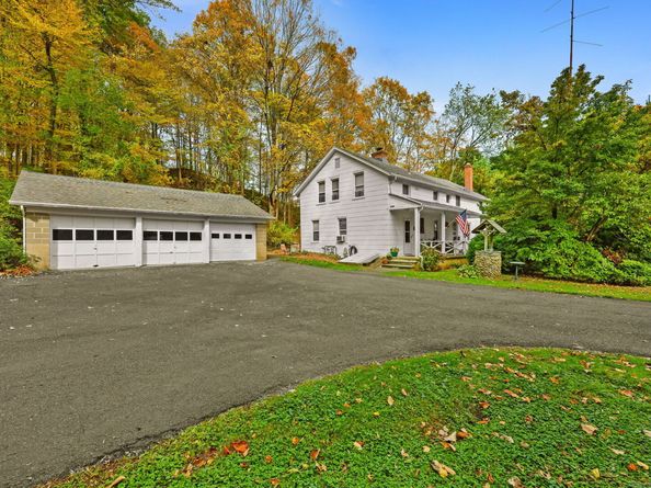 14 Gisella Road, Trumbull CT 06611