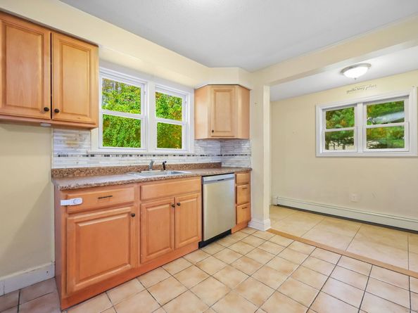 14 Gisella Road, Trumbull CT 06611
