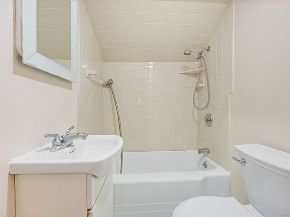 14 Gisella Road, Trumbull CT 06611