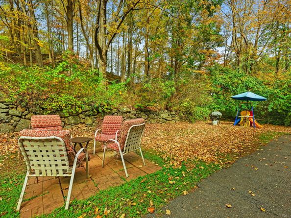 14 Gisella Road, Trumbull CT 06611