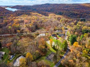 6 Brinsmade Lane, Sherman CT 06784