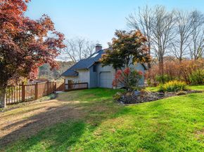 6 Brinsmade Lane, Sherman CT 06784