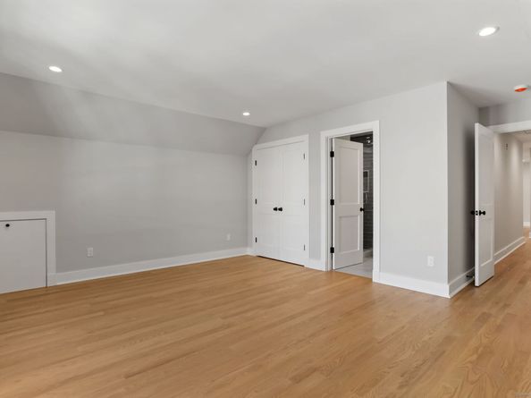 31 Rosano Road, Stamford CT 06905