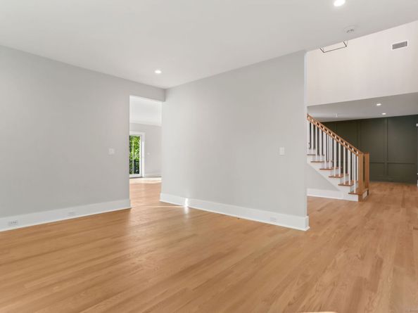 31 Rosano Road, Stamford CT 06905