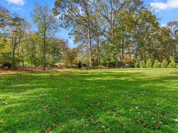 31 Rosano Road, Stamford CT 06905