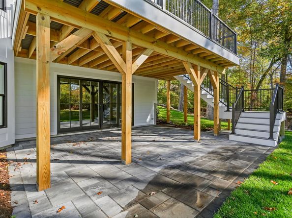 31 Rosano Road, Stamford CT 06905