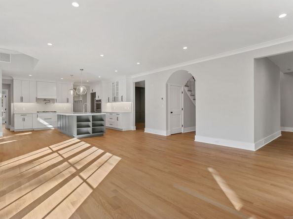 31 Rosano Road, Stamford CT 06905