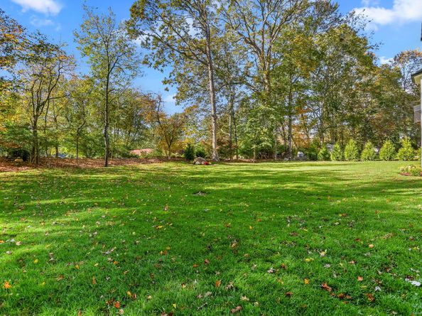 31 Rosano Road, Stamford CT 06905