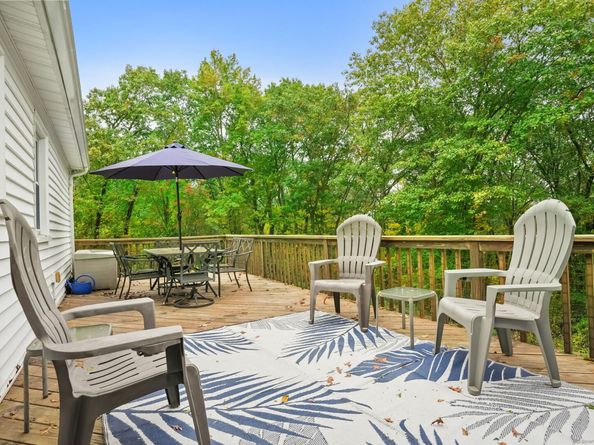85 Far Horizons Drive, Shelton CT 06484