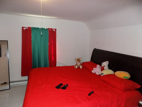 5 Hoyt Street, Danbury CT 06810