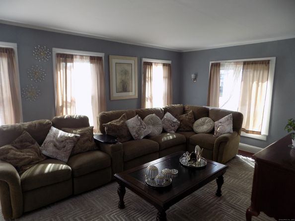 5 Hoyt Street, Danbury CT 06810