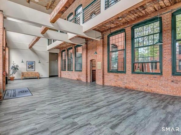 25 Grand Street 111, Norwalk CT 06851