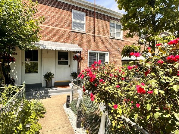 317 Court D, B-46 Court 317, Bridgeport CT 06610