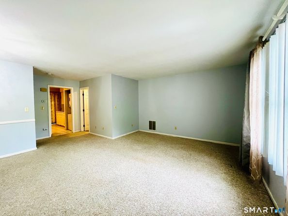 409 Glendale Avenue C1, Bridgeport CT 06606