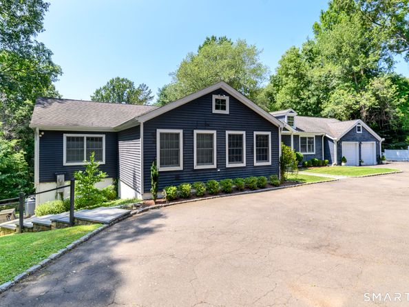64 E Hunting Ridge Road, Stamford CT 06903