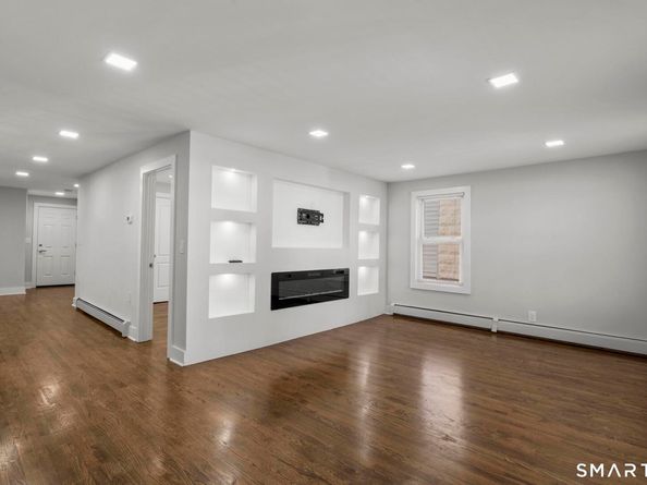 75 Commercial Street, Bridgeport CT 06606