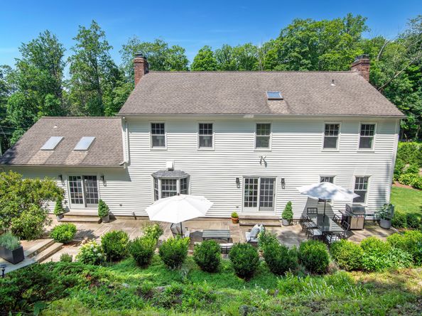4 Blacksmith Ridge Road, Ridgefield CT 06877