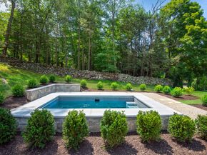 4 Blacksmith Ridge Road, Ridgefield CT 06877