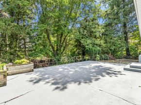 2 Country Ridge Road, Danbury CT 06811