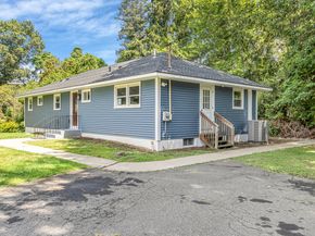 2 Country Ridge Road, Danbury CT 06811