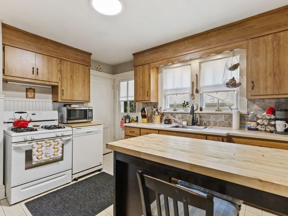 57 Palmer Street, Stamford CT 06907