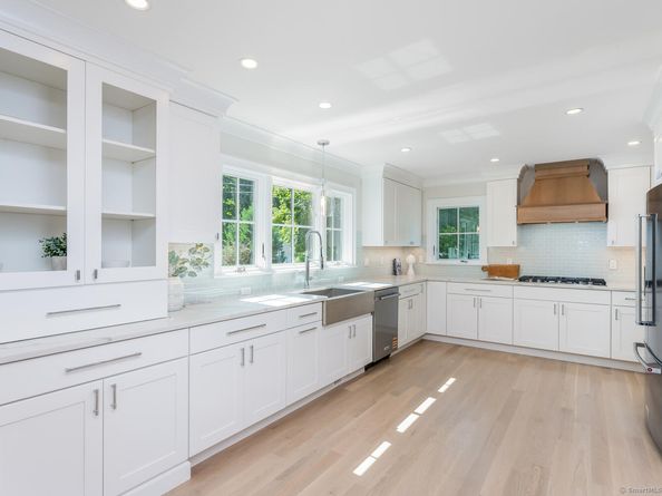 19 Anthony Lane, Darien CT 06820