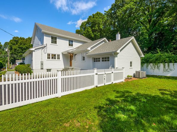 19 Anthony Lane, Darien CT 06820