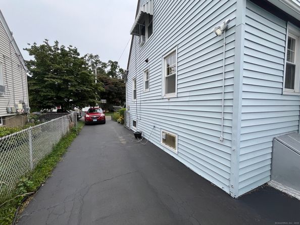 90 Mercer Street, Stratford CT 06614
