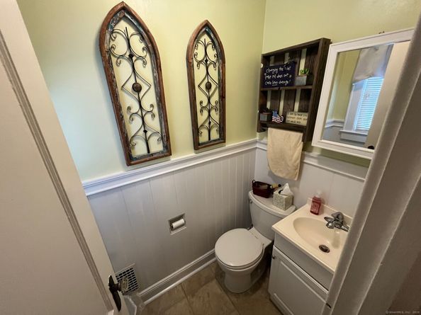 90 Mercer Street, Stratford CT 06614