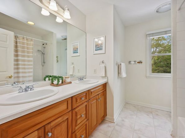 15 Golf View Drive, Easton CT 06612