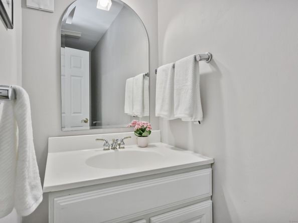 15 Golf View Drive, Easton CT 06612