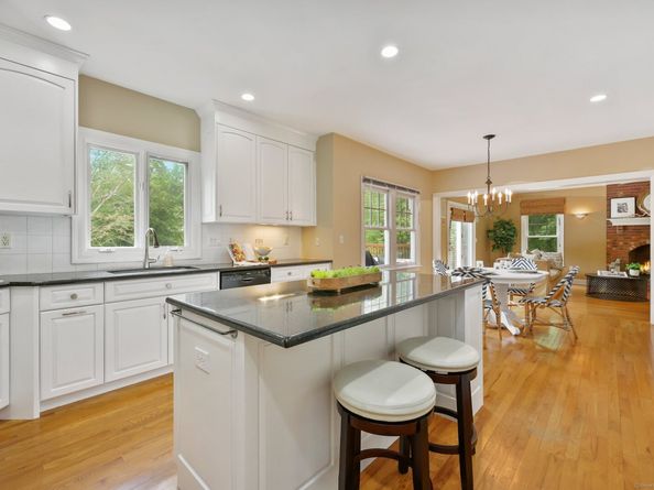 15 Golf View Drive, Easton CT 06612