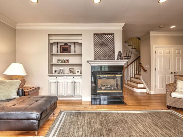 665 River Road 2, Shelton CT 06484