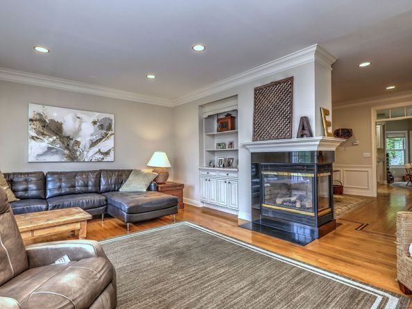 665 River Road 2, Shelton CT 06484