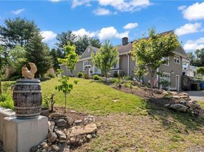 23 Sunset Hill Road, Brookfield CT 06804