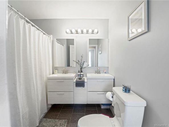 23 Sunset Hill Road, Brookfield CT 06804