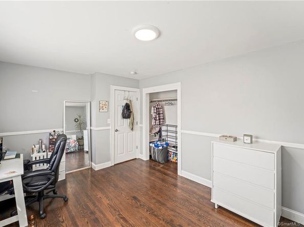 23 Sunset Hill Road, Brookfield CT 06804