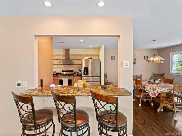 23 Sunset Hill Road, Brookfield CT 06804