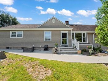 23 Sunset Hill Road