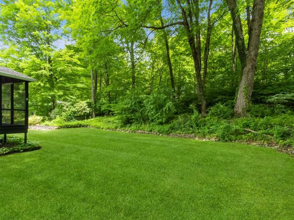 59 Flint Ridge Road, Monroe CT 06468