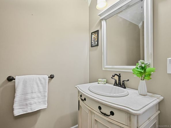 23 Colonial Drive, Danbury CT 06811